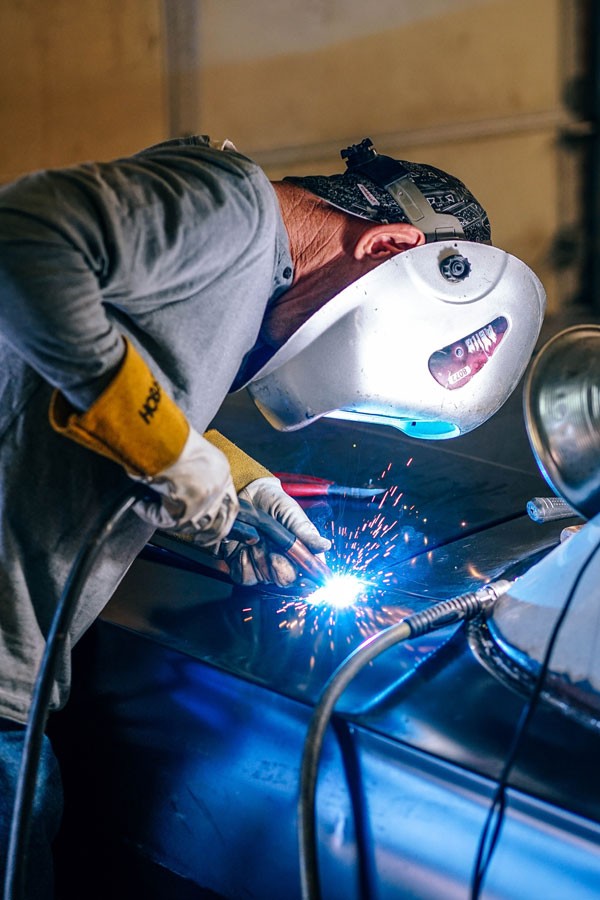 sheet metal fabricator